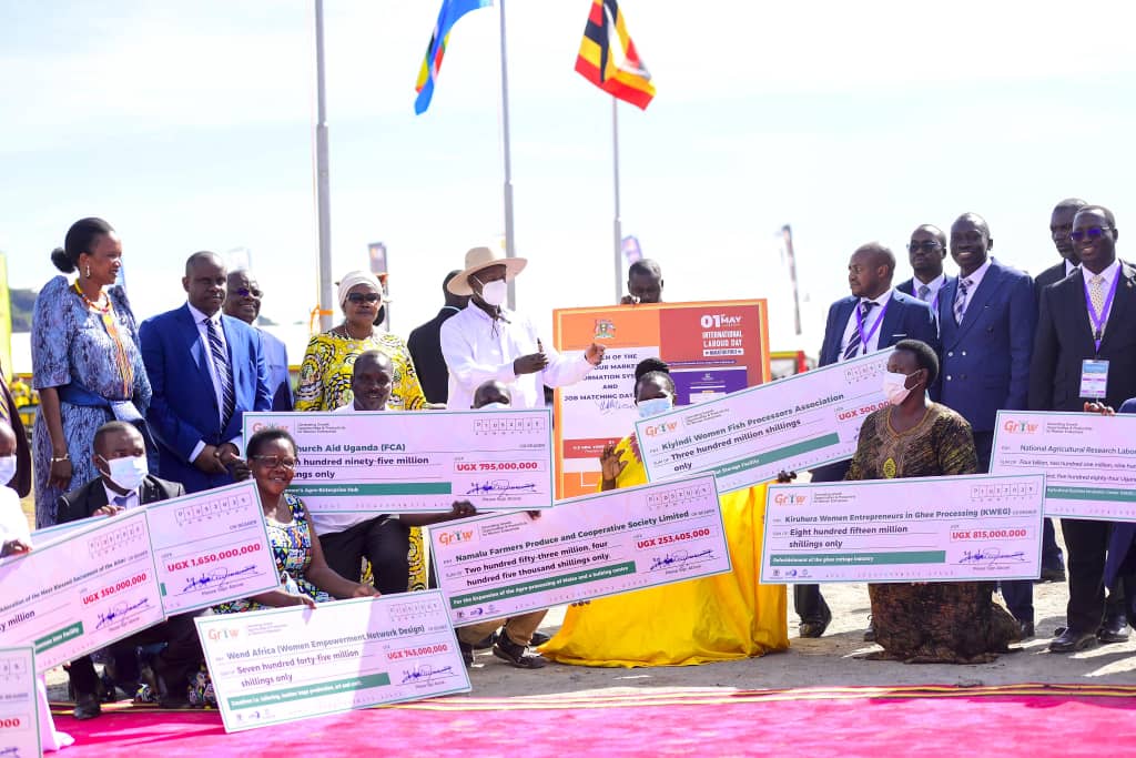 Museveni Promises Action on Minimum Wage but Offers No Timeline