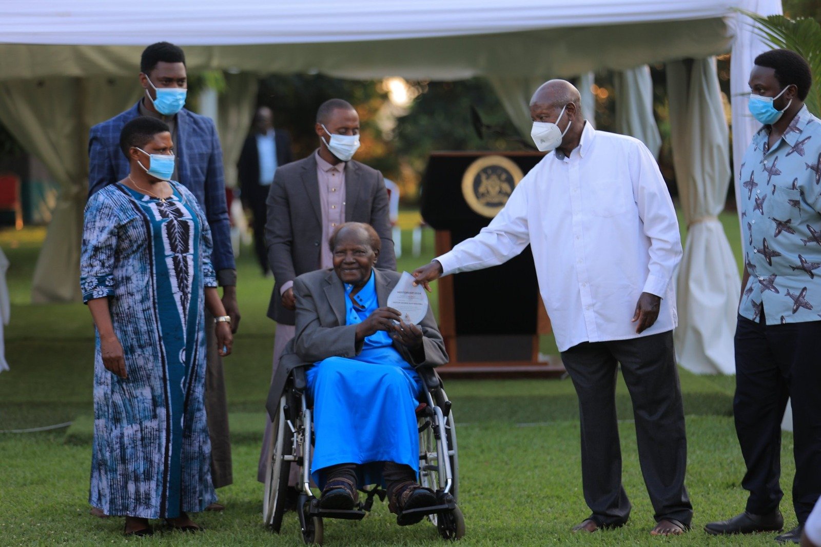 Museveni Pays Tribute to Prof Kanyeihamba, Emphasizes Legacy Through Children