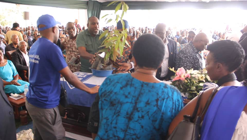 Kifefe Family Urges Govt to Free Besigye at Garuga’s Burial