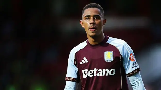 Newcastle agree £40m deal for Aston Villa's Ramsey